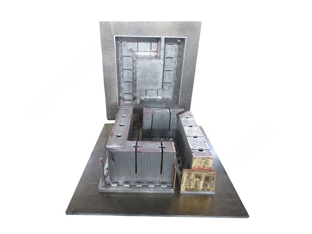 Building material foaming mould