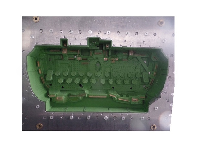 Seat foaming mould